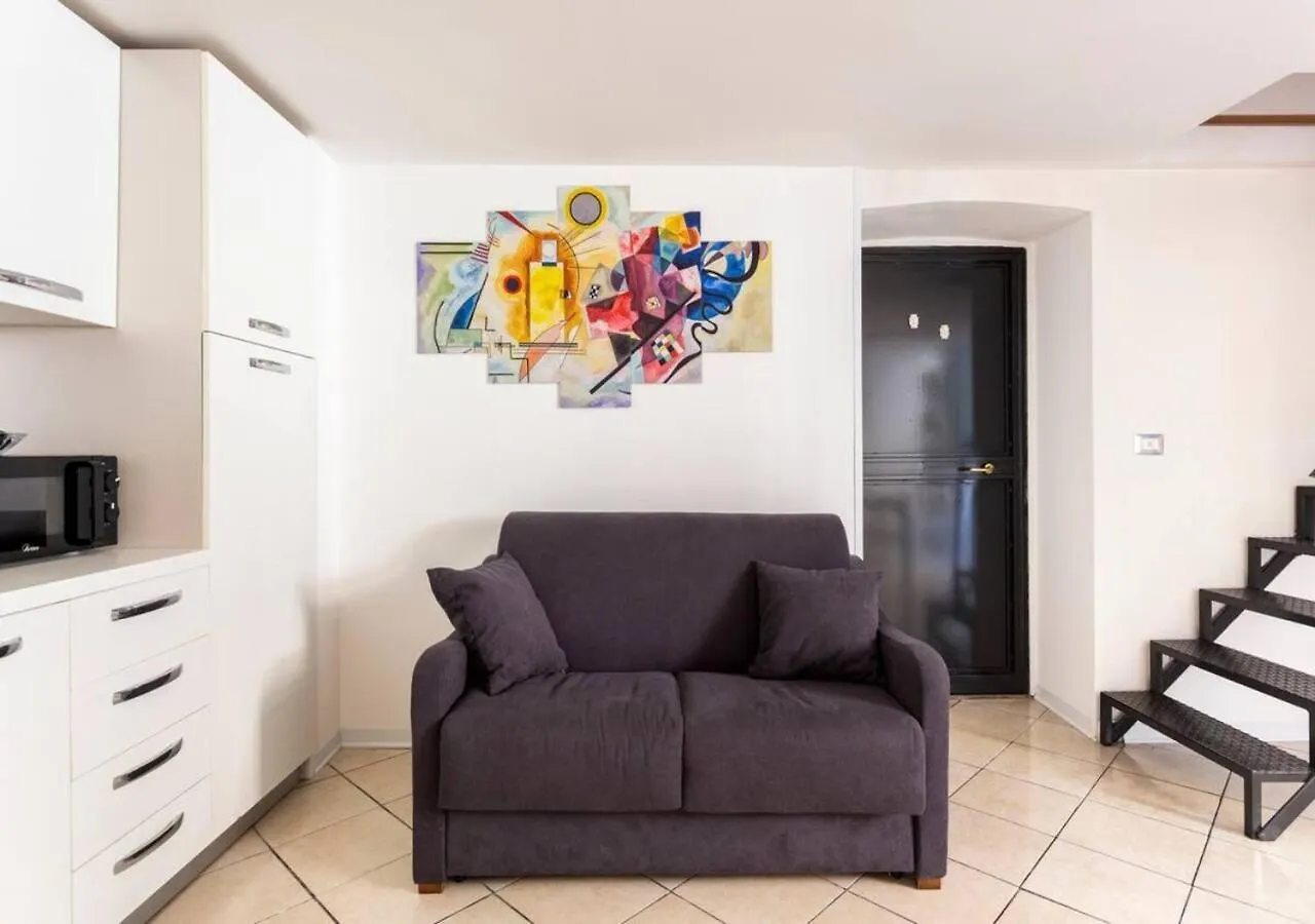 Aitne - Holiday Apartments Catania 0*,  Italy